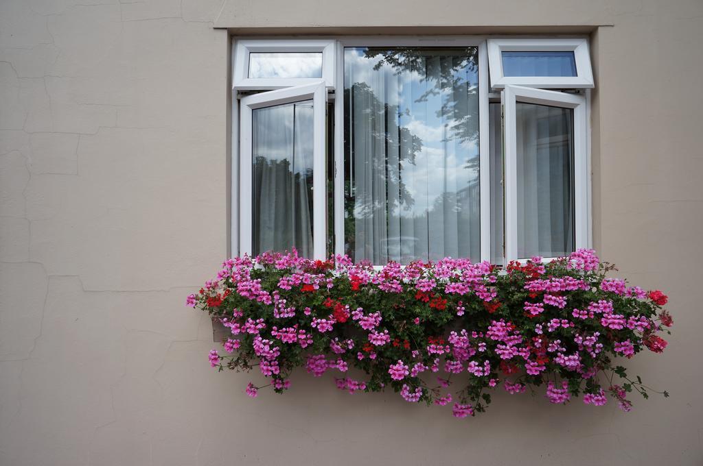 Bridge House B&B Cheltenham Esterno foto